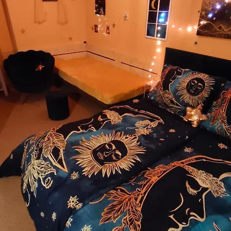 Relax מלון דירות 4*